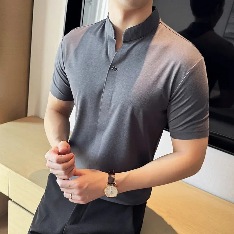 [Paga 2, Llévate 4] Camisa Polo Casual Domirax de Seda Fría y Poliéster + REGALOS: 3 Bermudas y Reloj Táctico